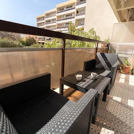 아파트 Magnifique Appartement, Piscine, Proche Gare