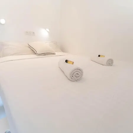 Magnifique Appartement, Piscine, Proche Gare 아파트 *