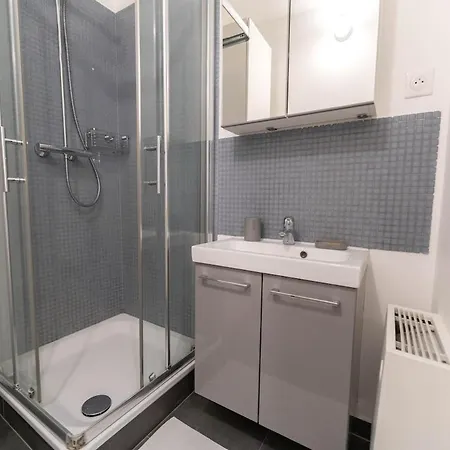 Magnifique Appartement, Piscine, Proche Gare 아파트 *
