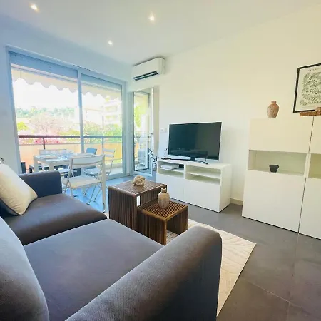 Magnifique Appartement, Piscine, Proche Gare * 보로쉬르메르